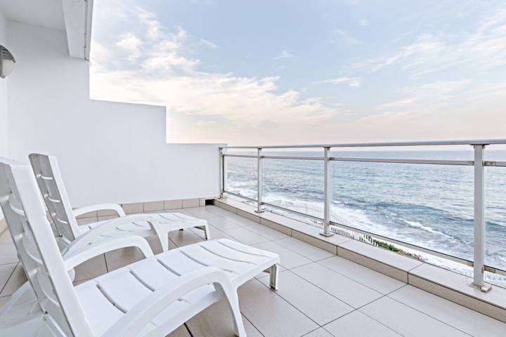 Pebble Beach 3 Patio